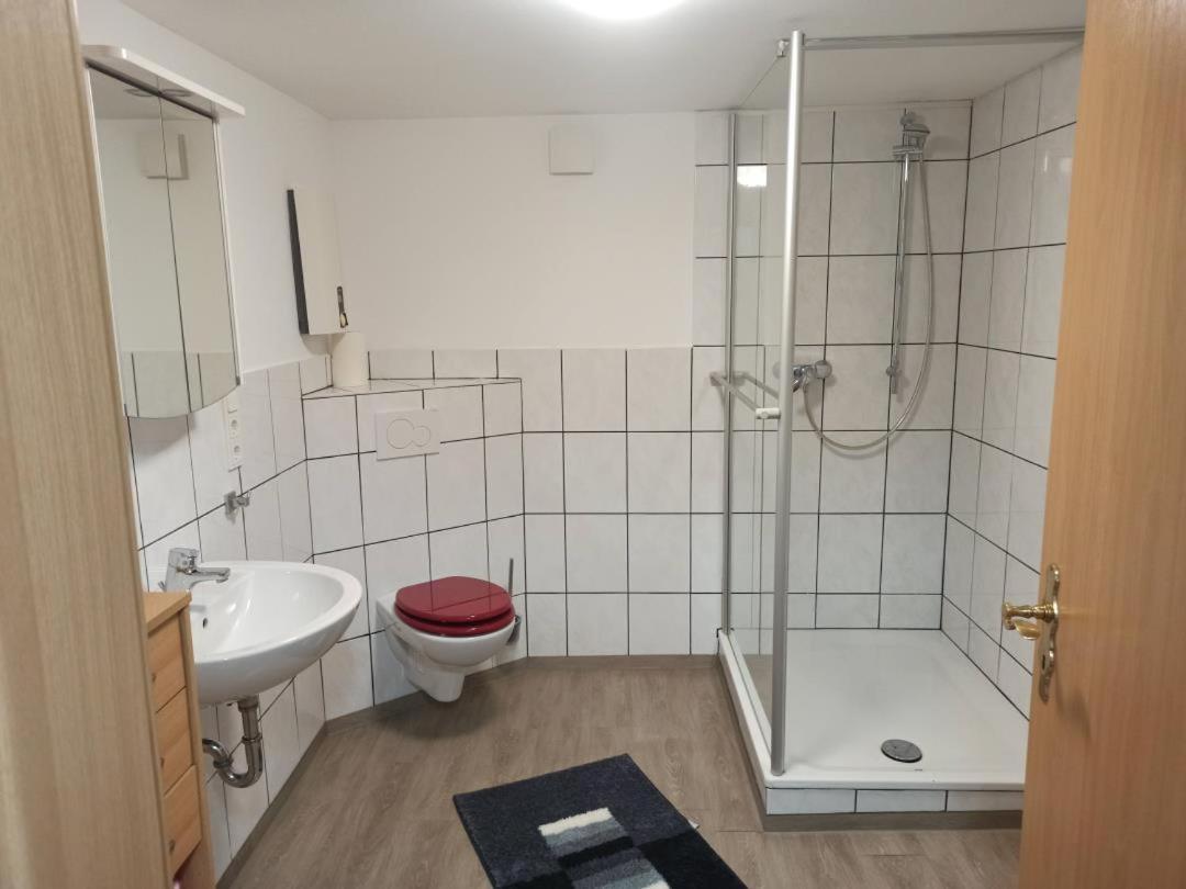 Neu Ferienwohnung Biesfeld-Altes Backhaus Kurten Luaran gambar