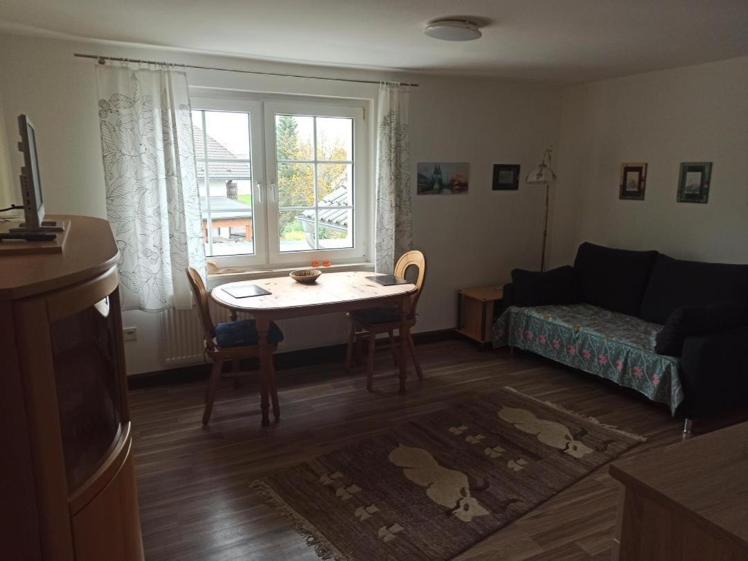 Neu Ferienwohnung Biesfeld-Altes Backhaus Kurten Luaran gambar